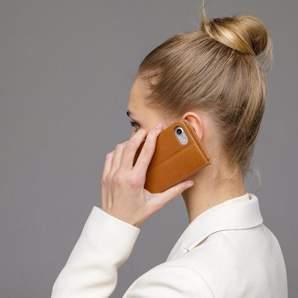 Samsung Galaxy S23 Ultra dbramante1928 Lynge Ægte Læder Magnet Cover - Tan Online Sale